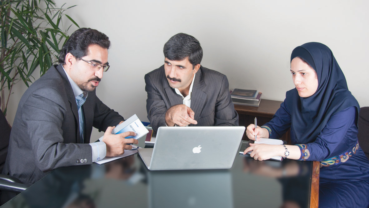 واحد تضمین کیفیت مازینور